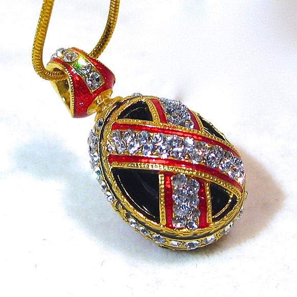 STERLING SILVER  RED Guilloché Enamel Faberge Art Deco Egg Pendant Swarovski - Picture 5 of 8